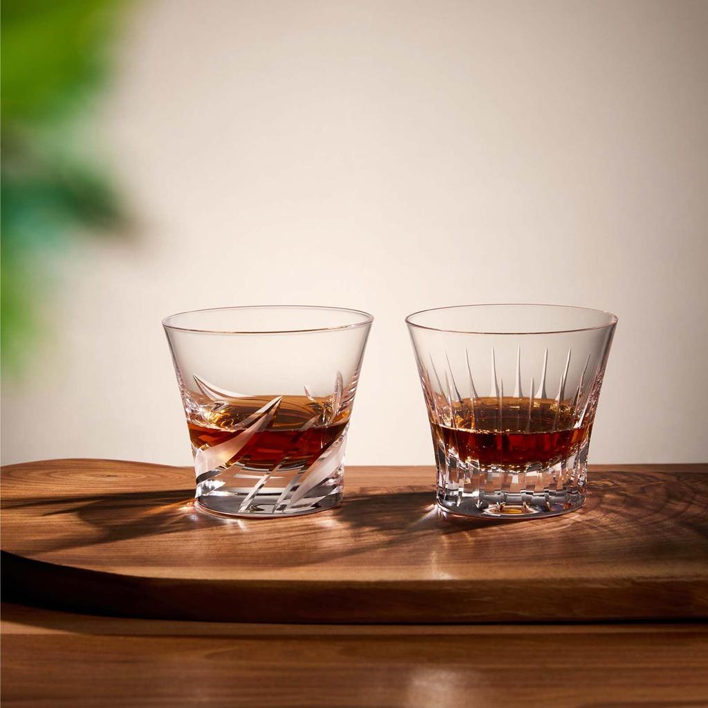 LUGUFON Whiskey Rock Cut Handcrafted by Presented in a Paulownia Wood Suitable for Cold Plum and Other Alcoholic Perfect for Birthday Wedding and