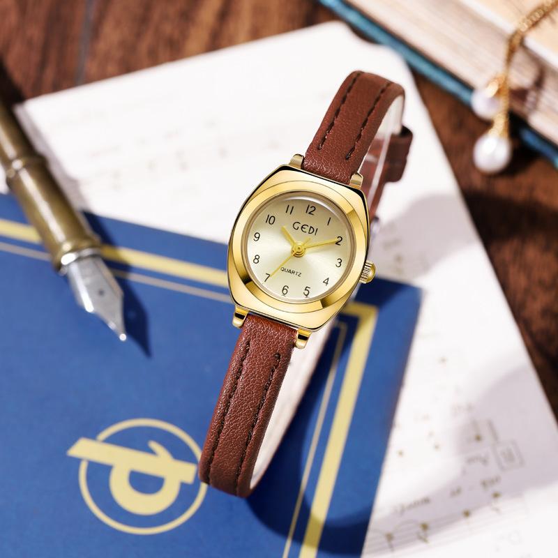 Small High-End Women'S Watch Retro Niche High-Value Student Watch Exquisite Belt Quartz Watch