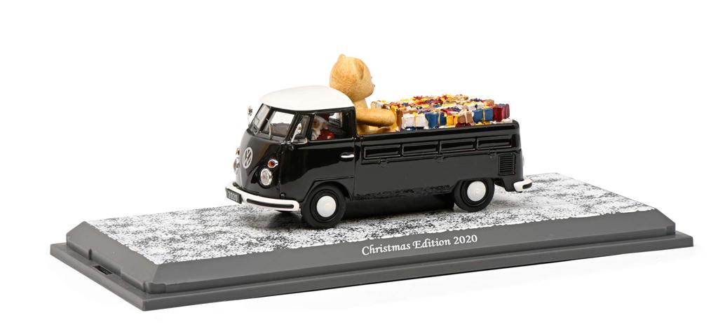 Schuco Volkswagen T1 Pickup Christmas 2020 1/43