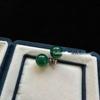 Vintage Elegant Collarbone Necklace: Retro Green Agate Bead with Brass Water Plant Stone