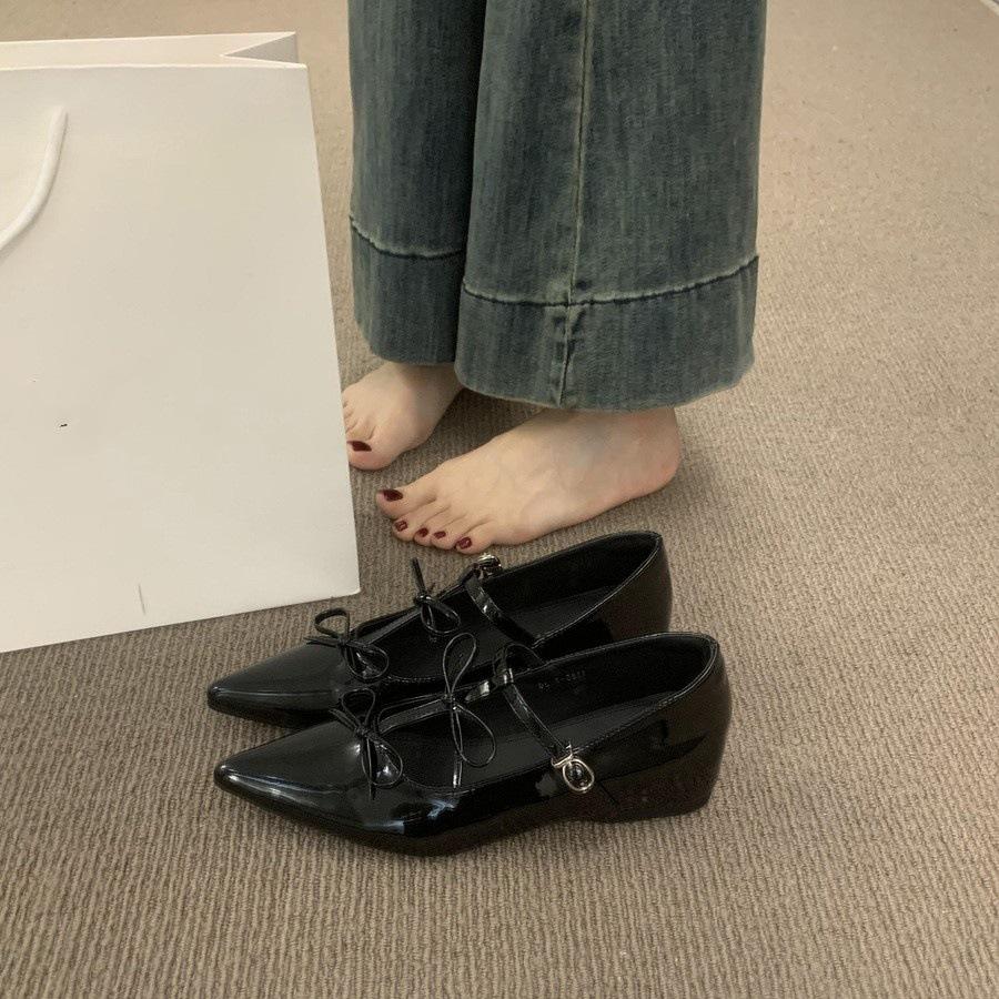 Pointed Red Mary Jane Shoes 2025 Spring and Summer New Patent Leather High Heels Beautiful Single Shoes Women