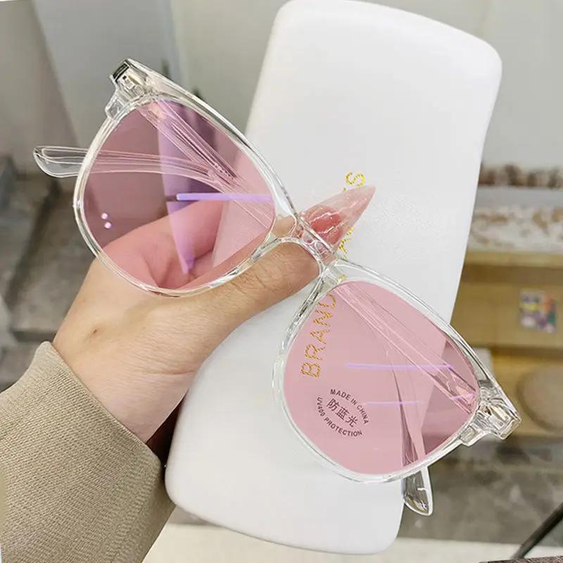 Outdoor Photochromic Eyeglasses Classic Vintage Retro Color Changing Oval Framed Sun Eyeglasses Unisex Design for Women Men Sun Shade Anti-UV Eyewear