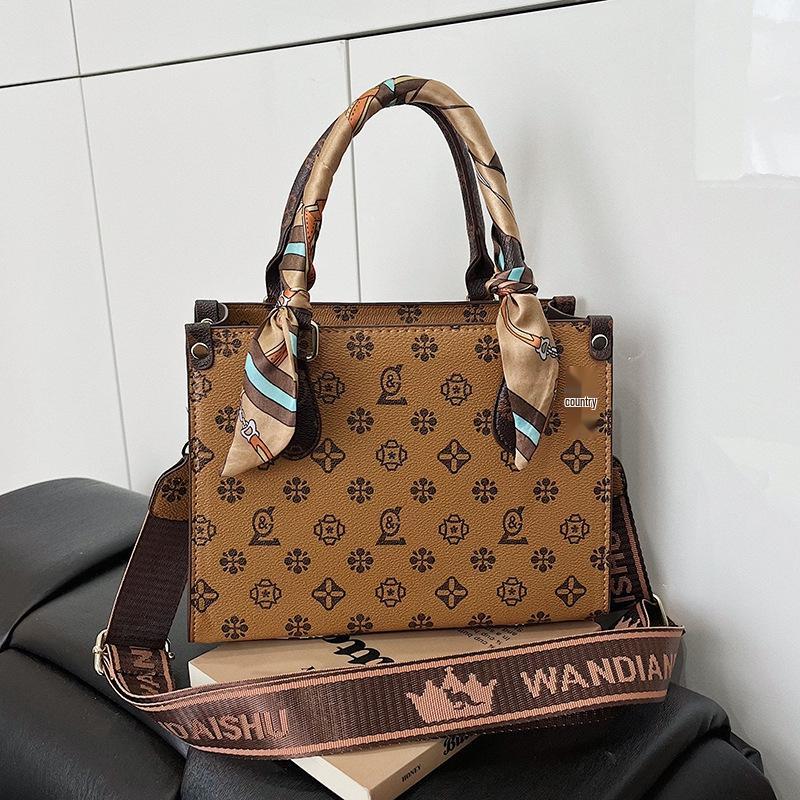 2025 Women's Retro Letter Print Large Capacity Tote Handbag