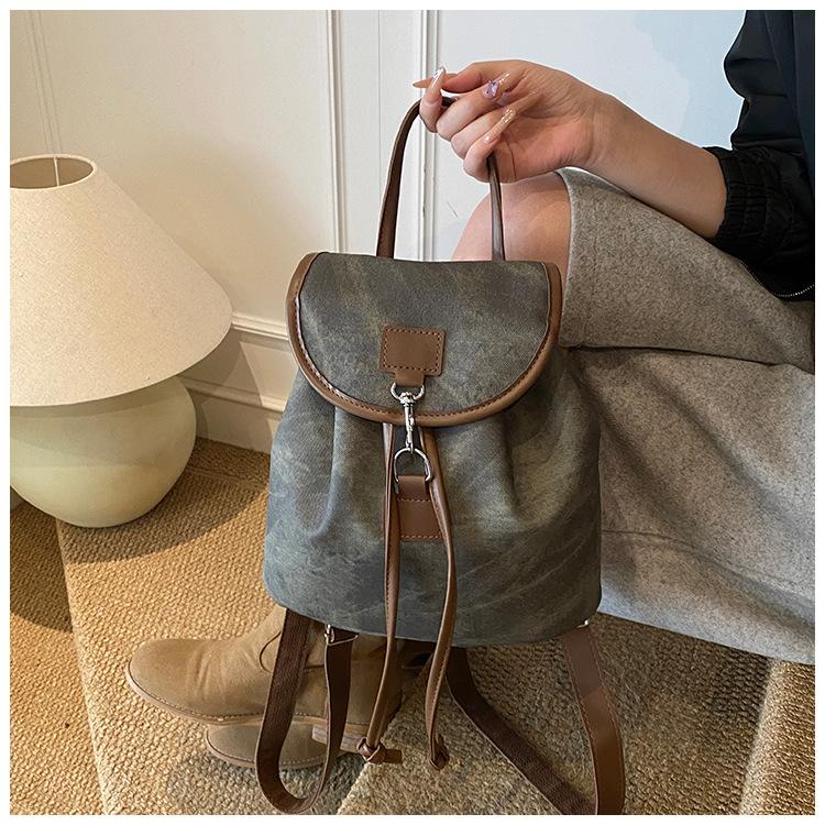 Women's Faux Leather Retro Backpack Fashion Commute Shoulder School Bag Lightweight Casual Daypack
