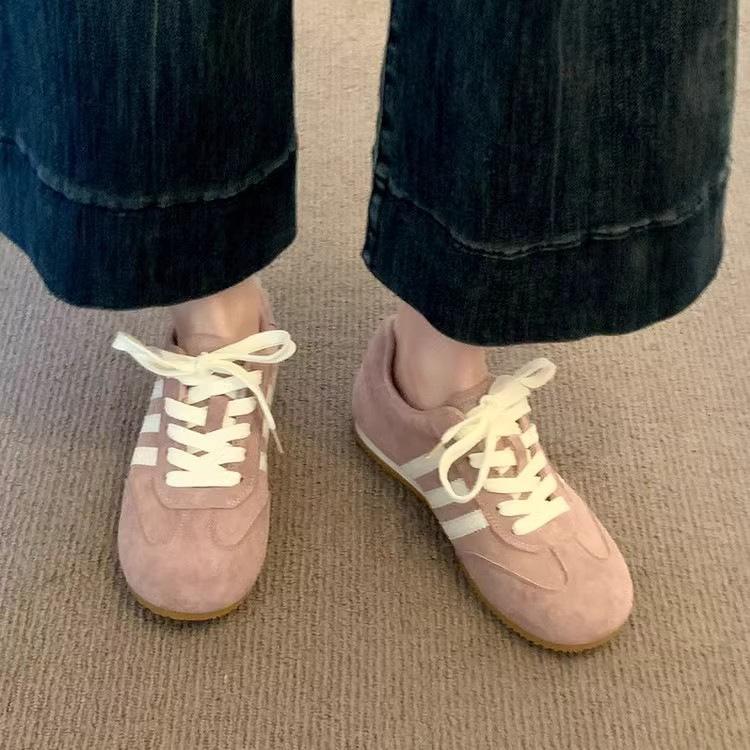 Retro Anti-velvet German Training Shoes with Laces, Comfortable and Lightweight Flat-bottomed Casual Shoes, Single Shoes, Small White Shoes,