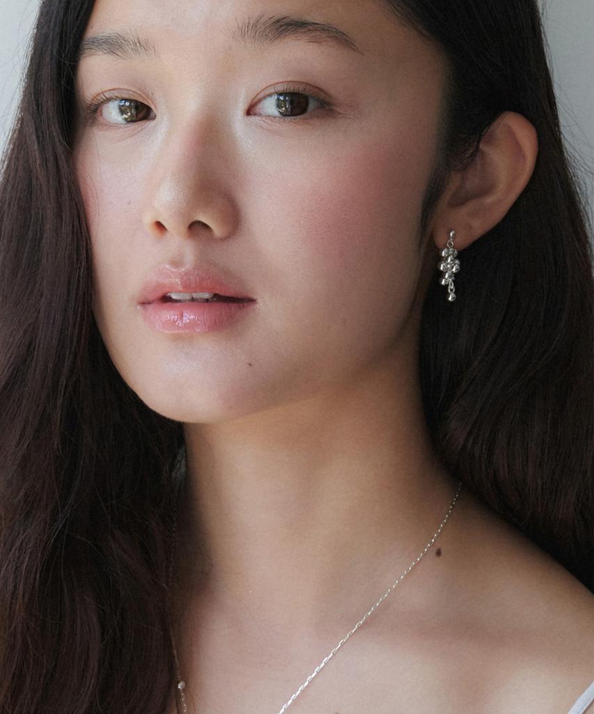 Obla Silver Grape Drop Earring Je077