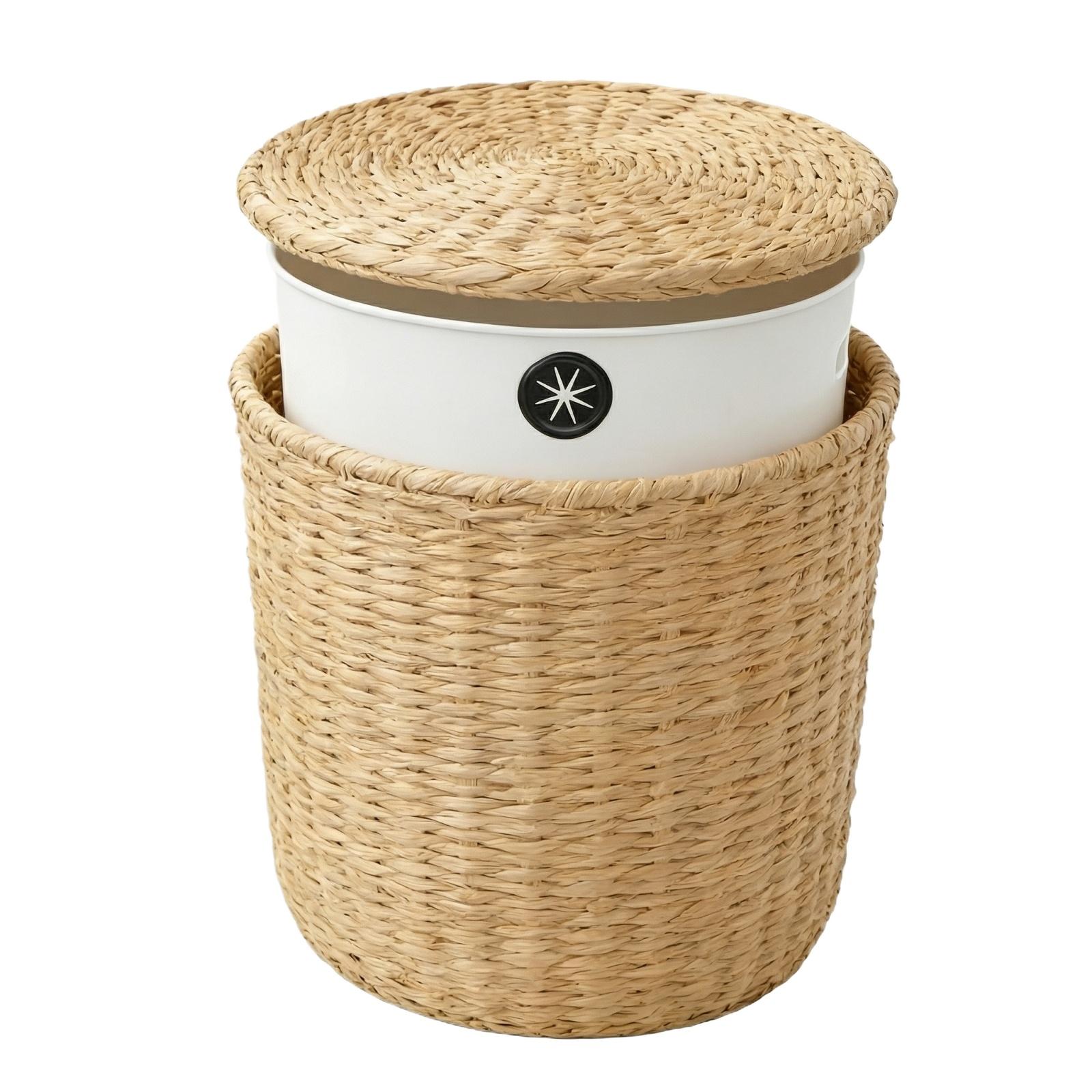 

Woven Trash Can With Inner Liner One Size
