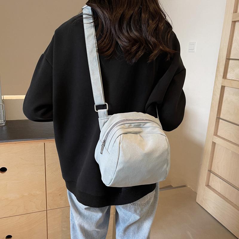 Japanese Casual Oblique Span Bag Small Fresh Student Simple Solid Color Shoulder Bag New Women's Fashion Small Bag