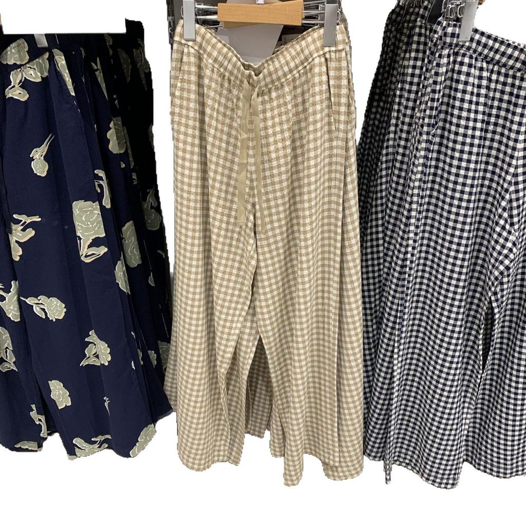 Japanese Women's Plaid Seersucker Elastic Waist Straight-Leg Pants, Spring/Summer 2025 Collection.