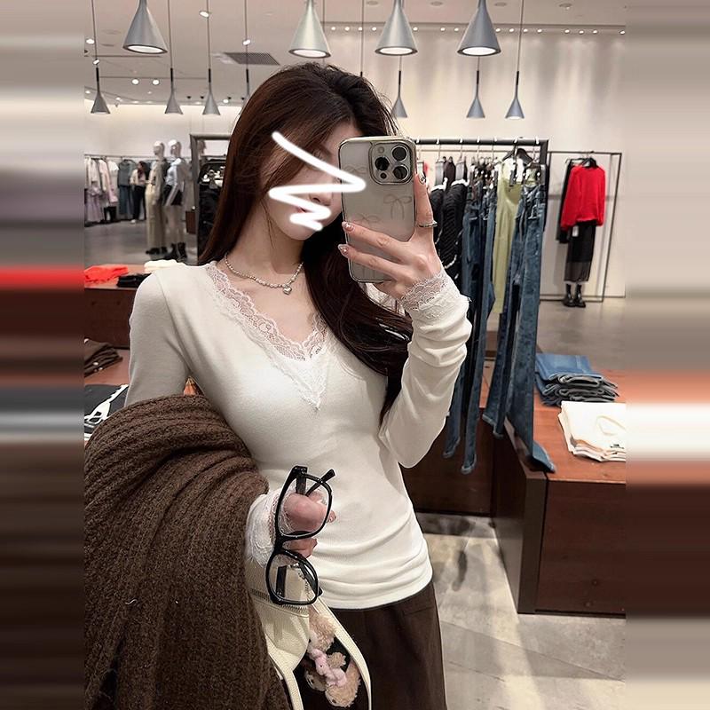 Women's Pure Desire Lace Patchwork V-Neck Slim Fit Long Sleeve Top for Autumn/Winter