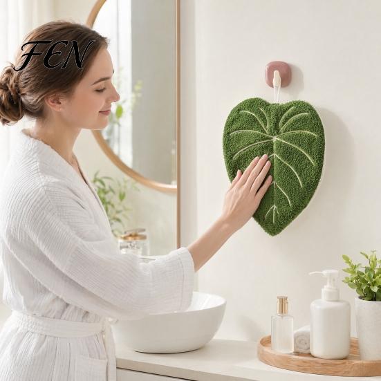 Coral Velvet Hanging Towel Leaf Shape Hand Towel, Soft Absorbent with Loop, Cute Maple Ginkgo Design for Kitchen Bathroom Drying Decor