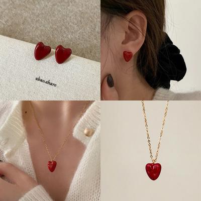 Simple And Advanced Sense, Red Oil Dripping Love Stud Earrings, Women'S Light Luxury Retro Personality Fashion Trend Versatile Necklace
