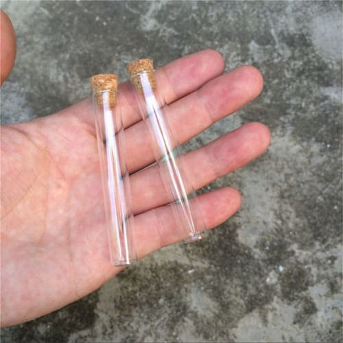 

Set of 100 5ml Test Tube Glass Bottles with Cork Stoppers, Small Glass Bottles, Sand Tanks (5ml (12x75x10mm)