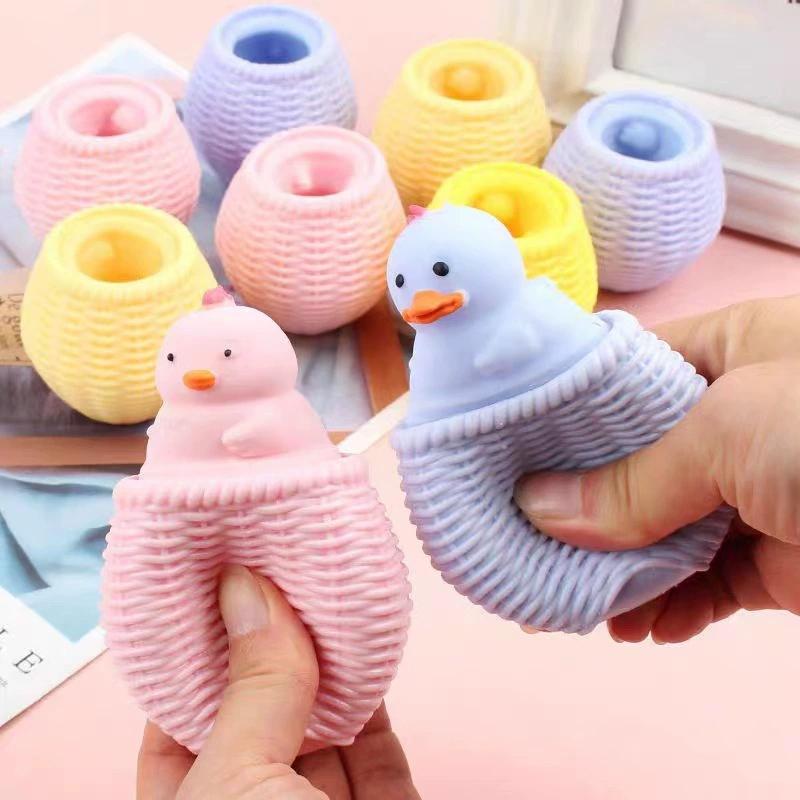

Latest Strange Chicken & Duck Cage Cup Relaxation Cute Pet Pinch Music Press Vent Lovely Chicken Plaything Stress Toys