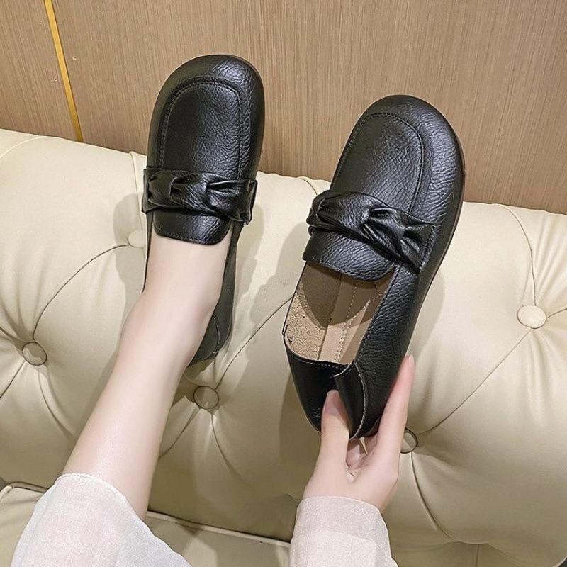 Women's Flat Shoes