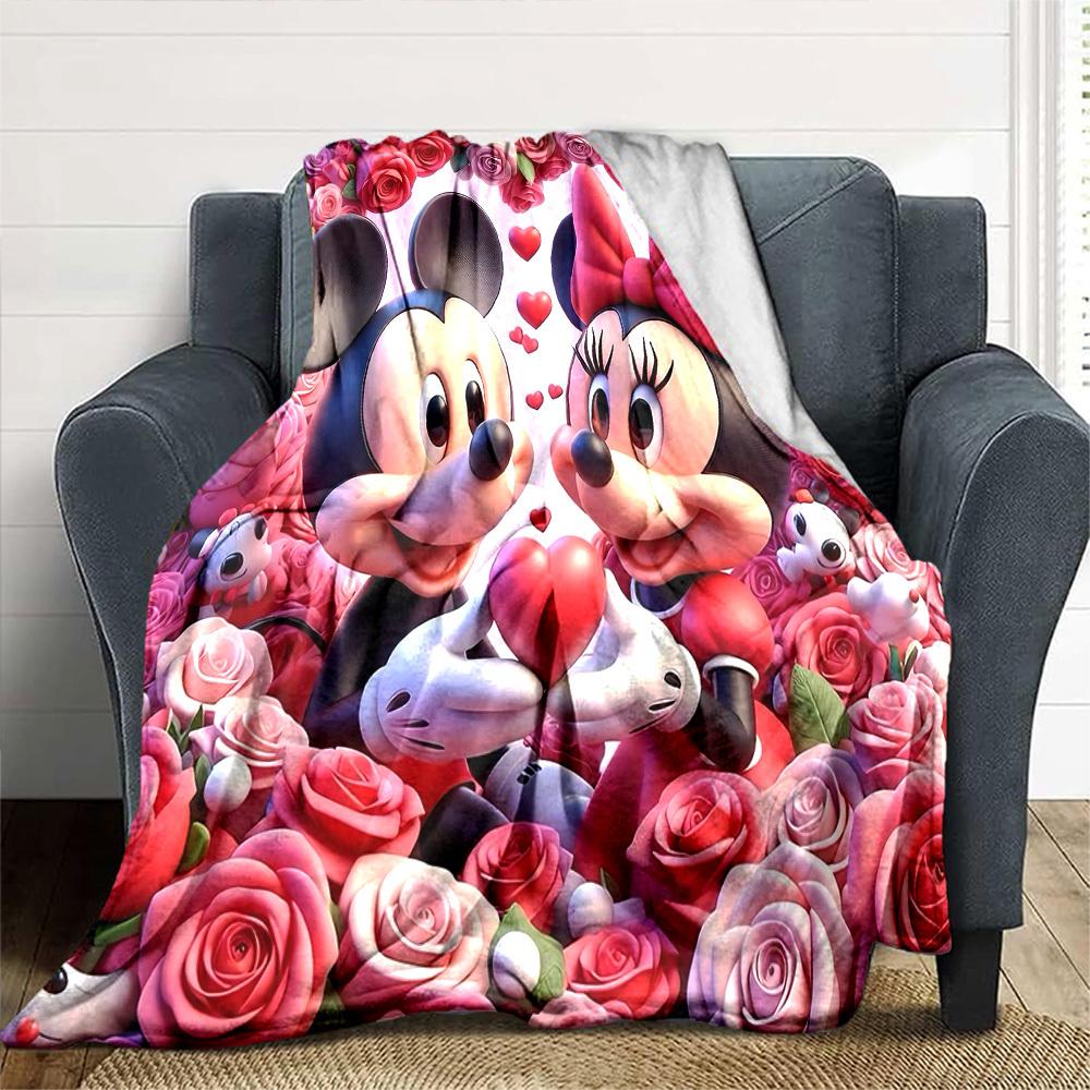 1pc Mickey and Minnie make a heart shape with their hands blanket Lightweight Flannel Throw for Sofa Bed Travel Camping Livingroom Office