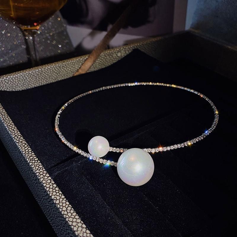 2 pieces Beautiful Fashion Pearl Open Choker Necklace and Bracelet Set Gift for Lover Fiancee Wife Mother Valentine
