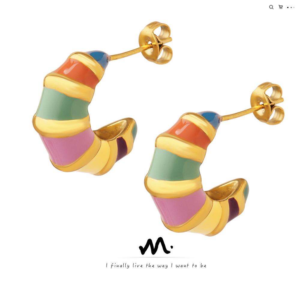

Retro Androgynous Striped Enamel C-Shaped Earrings - Colorful & Cool Studs