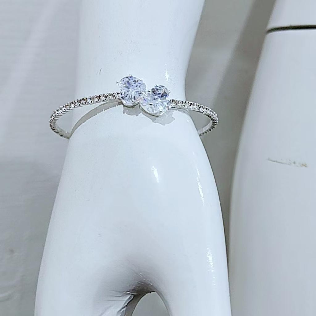 European and American fashion alloy jewelry, 1 single row peach heart rhinestone pearl bracelet, women's open mouth bracelet, one piece
