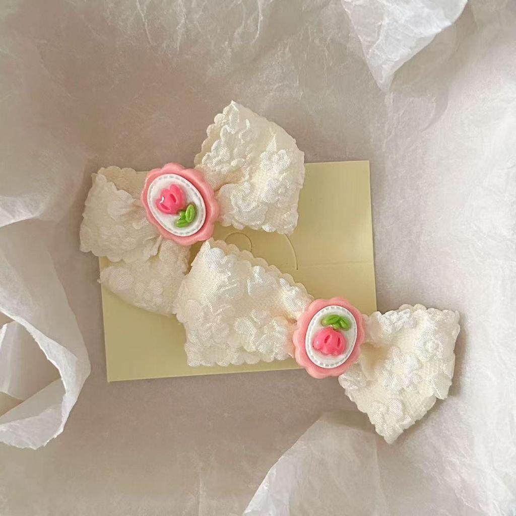 Gentle White Lace Bow Duckbill Clip for Bangs & Ponytails