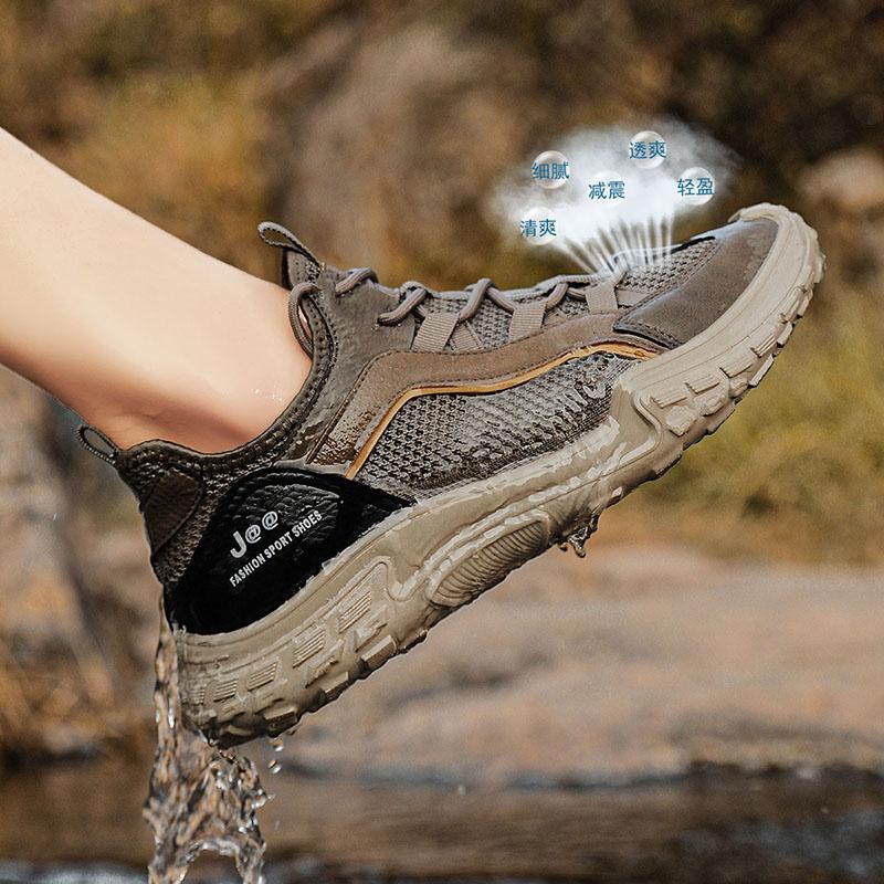 Fashion Summer Men's Casual Shoes Fashionable Mesh Breathable Hiking Shoe Fashionable Outdoor Non-slip Wading Sports Men's Sports Shoes