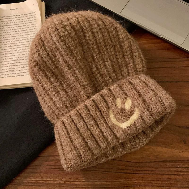 Korean Style Small Smiling Face Pile Hat Knitted Woolen Hat for Women Autumn and Winter New Hat
