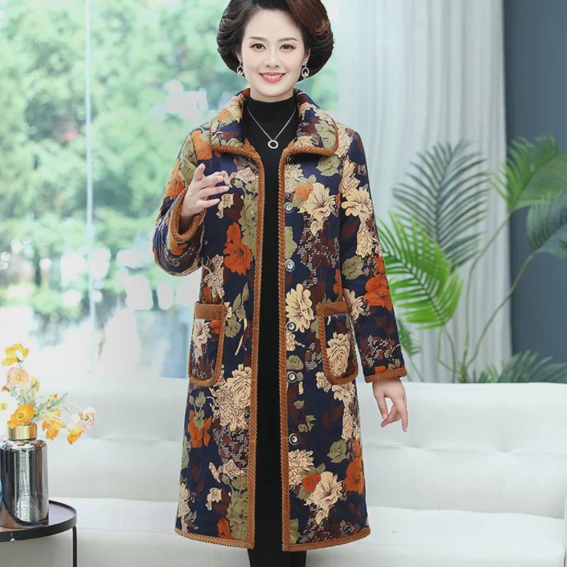 

Теплое бархатное пальто с цветочным принтом и кристаллами для женщин среднего и пожилого возраста 5XL (75-80 kg)