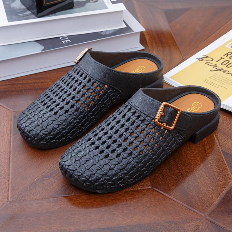 Yuzhihao Women's Casual Slip-On Sandals - New Summer Hollow Design, Closed-Toe, Low Heel