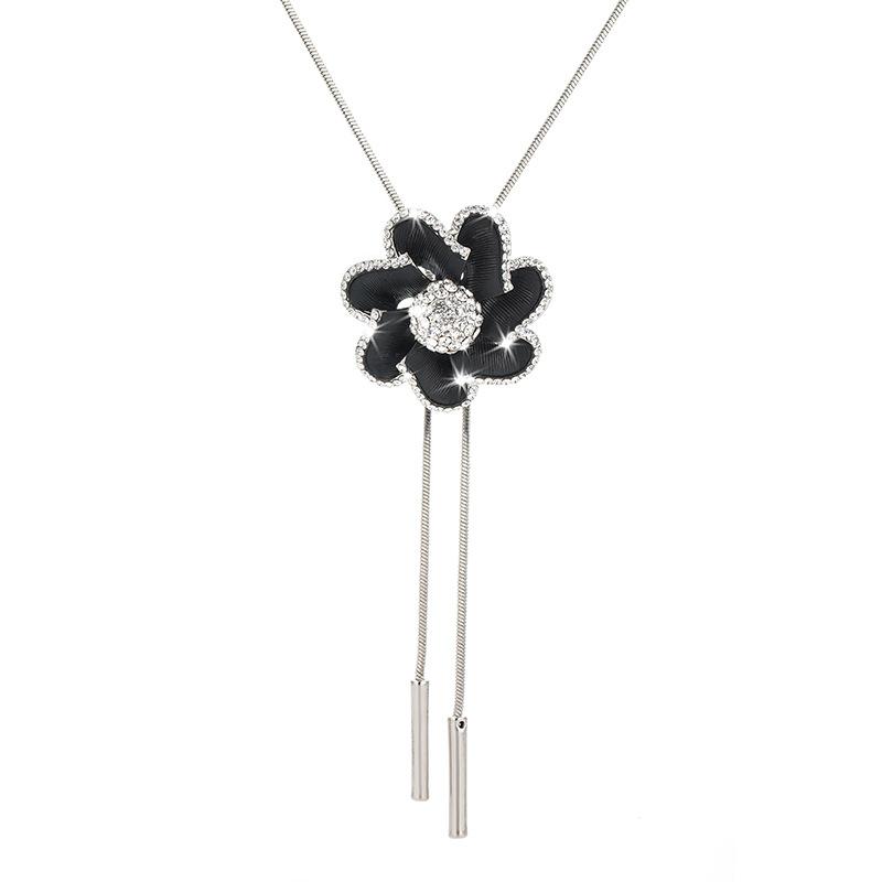 And Stylish Chic Long Chain Flower Sweater Necklace With Luxurious Accents Rhinestone