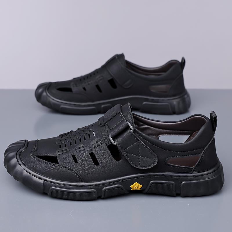 Fashion Walk Mens Sandals Outdoor Beach Flats Anti-collision Toe Hollow Out Roman Shoes Wading Aqua Loafers Men Summer Casual Shoes