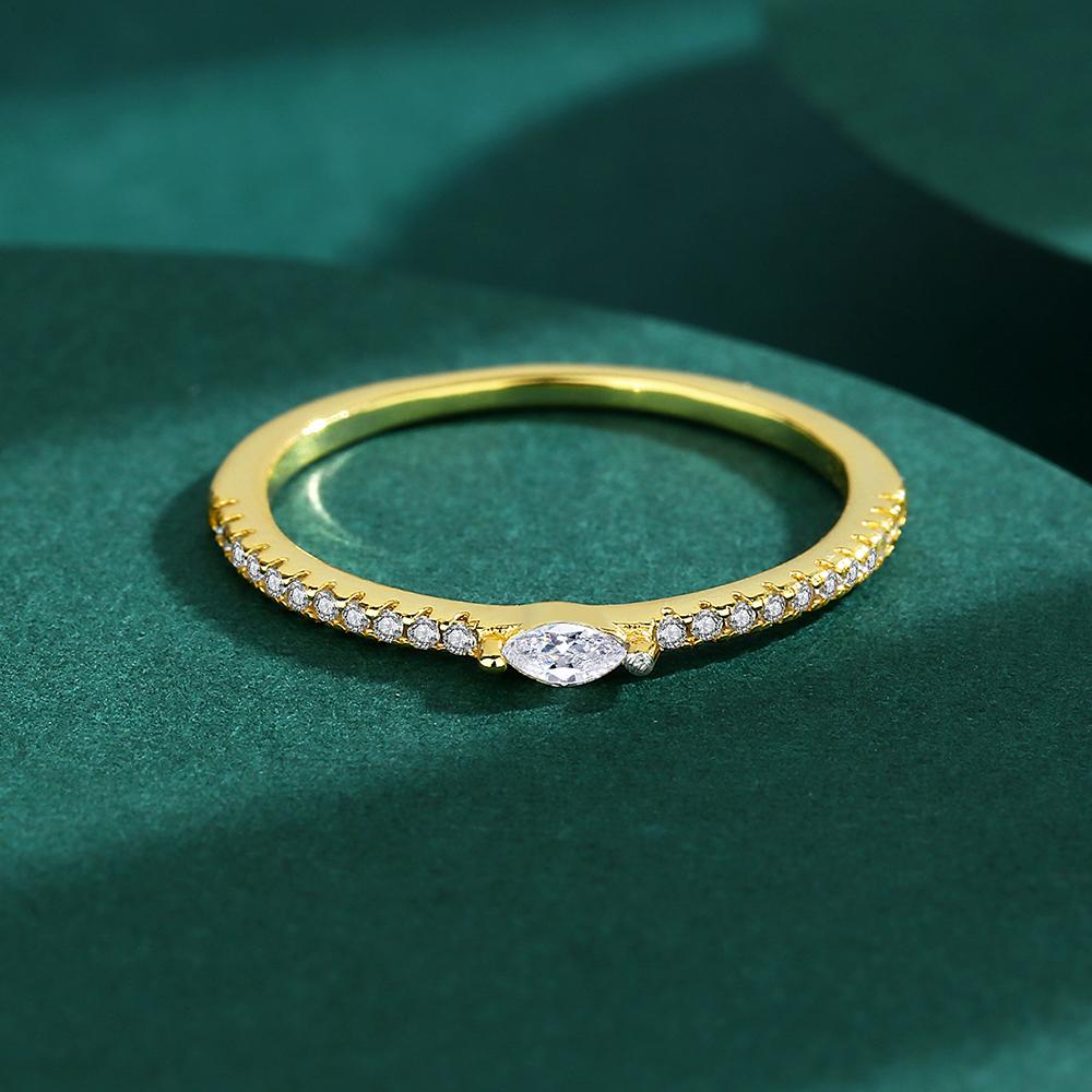 Classic18K Gold Single Row Oval Diamond Couple Ring For Women Crystal Genuine Sterling Silver Valentine's Day Jewelry