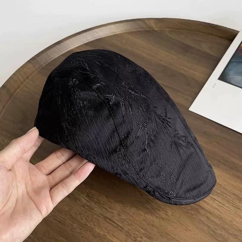 British Style Newsboy Hat with Large Head Circumference Trendy and Versatile for Couples Reversible Baseball Cap