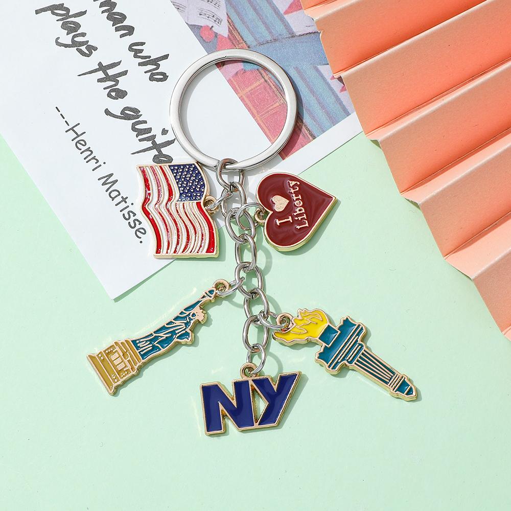 Fashion National Flag Keychain Cartoon New York Statue of Liberty Metal Pendant Key Chain Accessories for Gifts