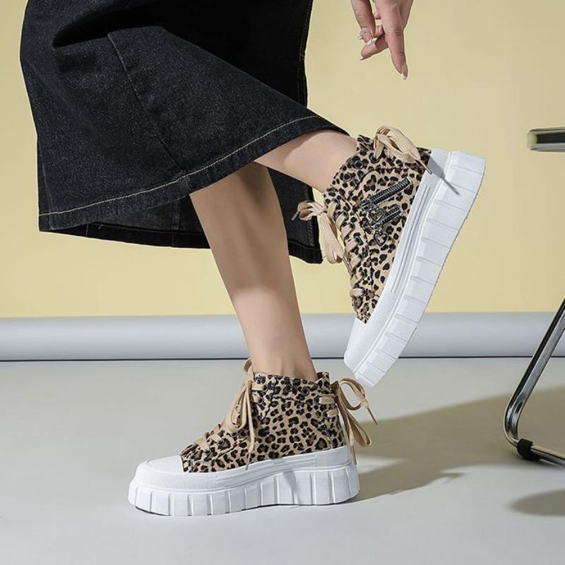 Chaussures pour femmes à semelles épaisses tendance mode 2024 Nouvelles Toile Augmentant la hauteur Métal Fermeture éclair Décoration Amour Chaussures de sport décontractées Baskets