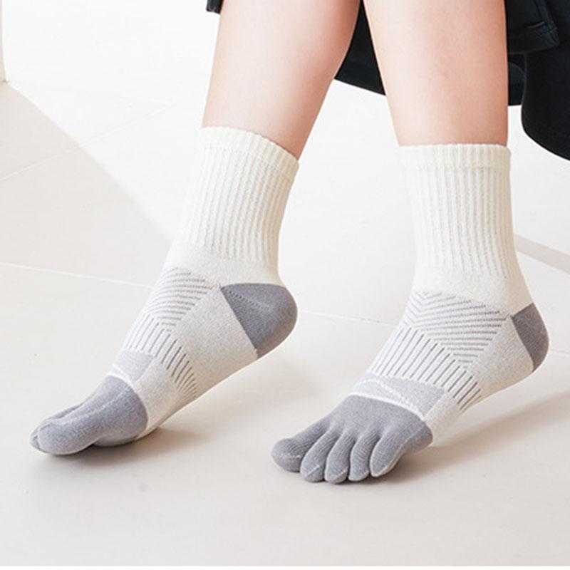 3 Pairs Large Women's Colorful Cotton 5 Finger Socks Fashion Patchwork Sweat-Absorbing Thick Warm Autumn Winter Sport Socks EU42