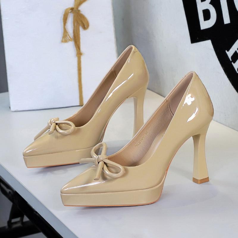 

Nude Patent Leather Pointed Toe Platform High Heels Elegant Bow Decor Stiletto Pumps Comfortable Office Work Party Dress Shoes 34