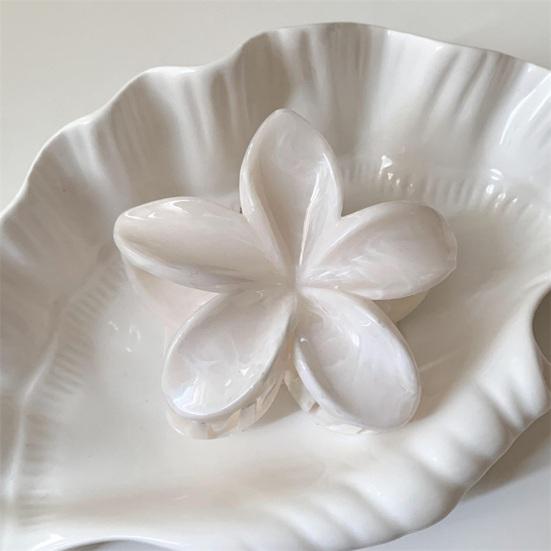 Hair Claw Flower Shape Stable Grip Summer Back Head Hair Clip Vibrant Color Non-Slip Shower Hair Claw Hair