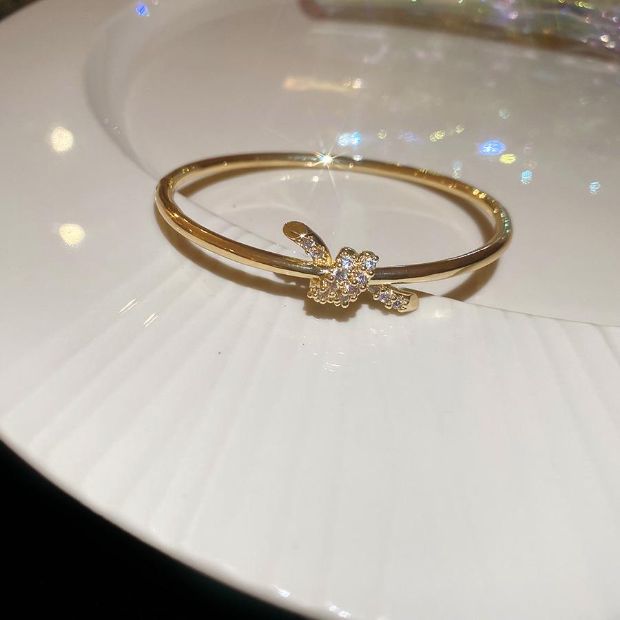 Banquet Luxury 18k Gold-Plated Zircon Snake Bracelet - Fashionable High-End Jewelry for Women