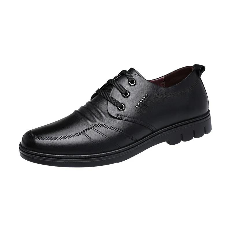 Men Dress Leather Shoes Slip on Patent Leather Mens Casual Oxford Shoe Moccasin Glitter Male Footwear Pointed Toe Shoes for Men