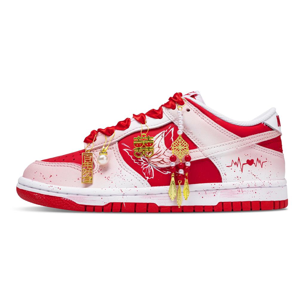 Nike Dunk Love Forever Cushioning Low top Skateboard Shoes Women's Red CW1590-600(Team376-)