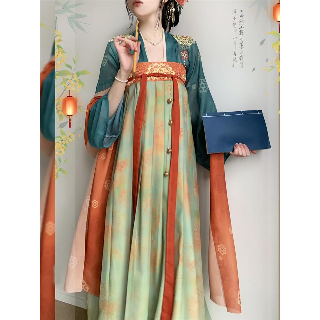 China Restores Tang Dynasty Style Hanfu Traditional Embroidered Elegant Daily Suit For Women