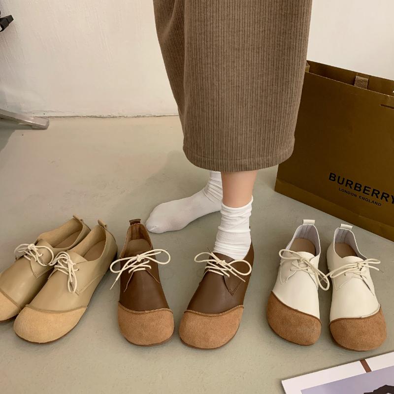 Dámská obuv 2024 Jaro Léto Nové Ploché Boty Klasické Retro Dámské Obuv pro volný čas Móda Barva Sladěná Šněrovací Vycházková obuv