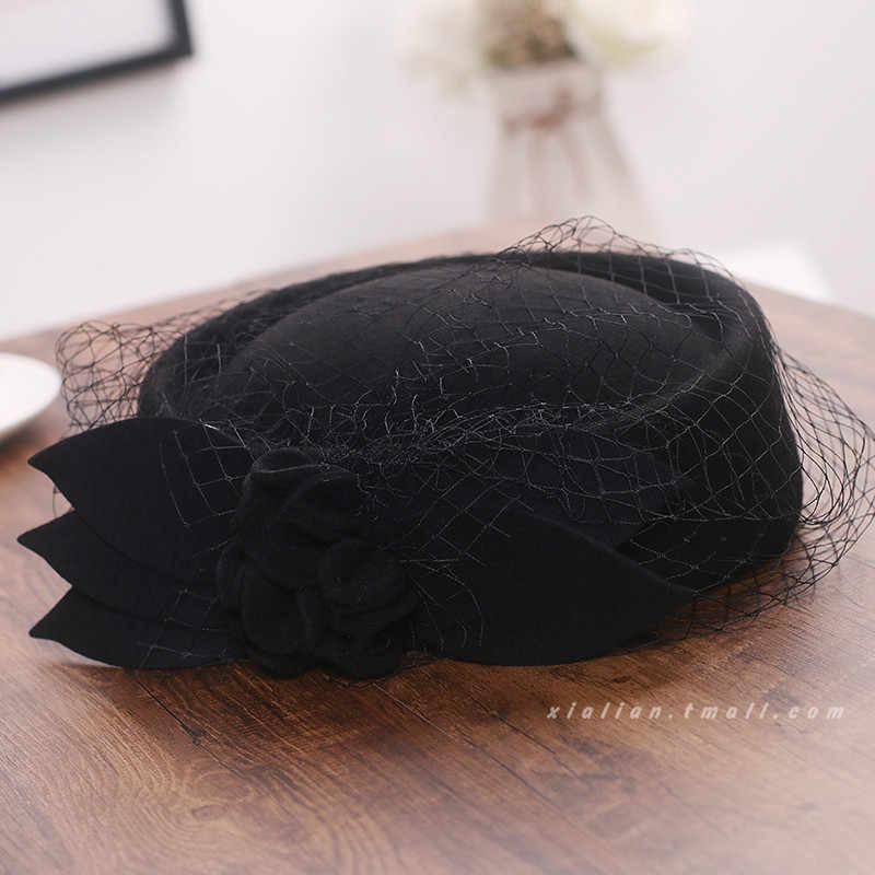 French Temperament Elegant Mesh Flower Top Hat High Quality Felt Hat Women Winter Hepburn Style Stewardess Hat