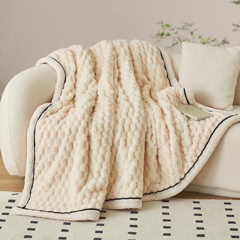 Nordic Double-Layer Thick Coral Fleece Blanket Keep Warm and Super Soft Sofa Nap Cover Queen King Quilt with Velvet for Winter