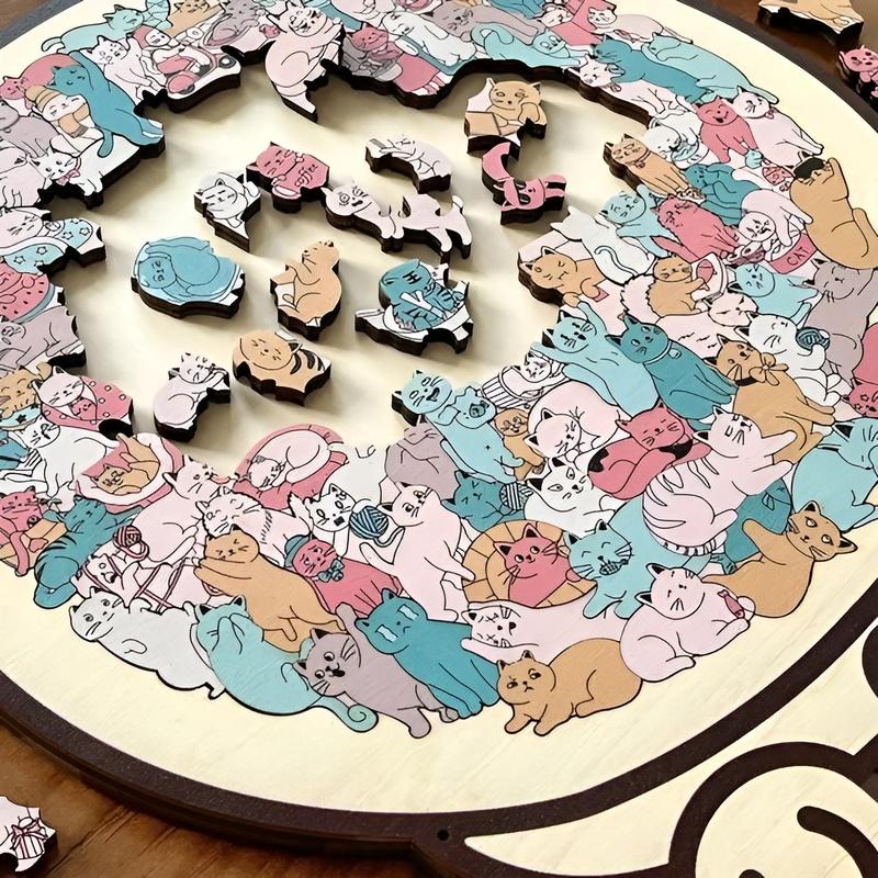 135Pcs Cat-shaped Wooden Jigsaw Puzzle Unique Irregular Puzzle Pieces Game Birthday Xmas Gifts for Cat Lovers Home Decorations