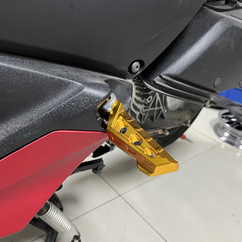 Yamaha R Series Modified Rear Foot Pegs for YZF R15/R3/R25 & MT15/MT03