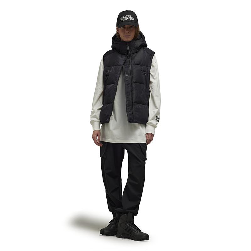 Y-3 Camiseta Masculina Casual Solta com Gola Redonda e Estampa de Logo com Letra Branca 39-IQ2147