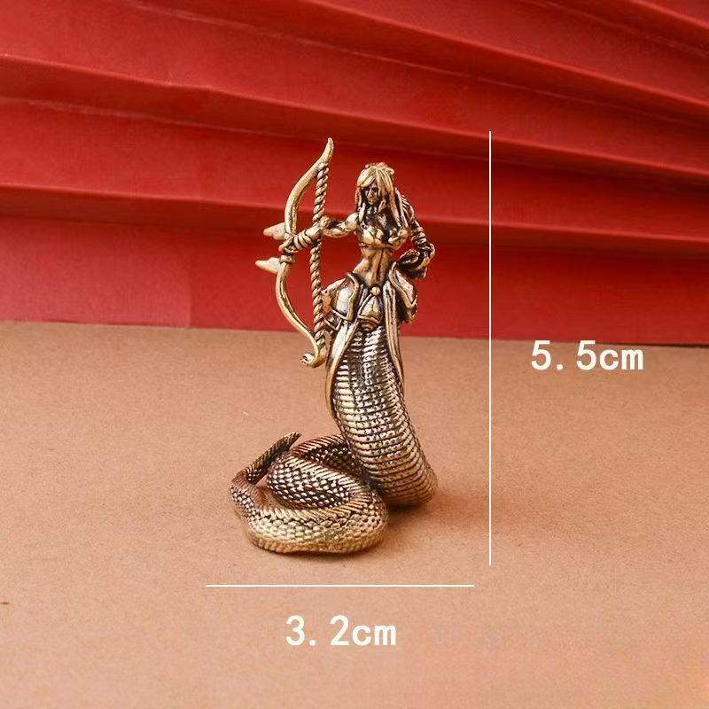 Brass Medusa Decoration Ancient Greek Snake Woman Crafts Home Office Desktop Decoration Tea Pet Crafts Creative Figure Statue