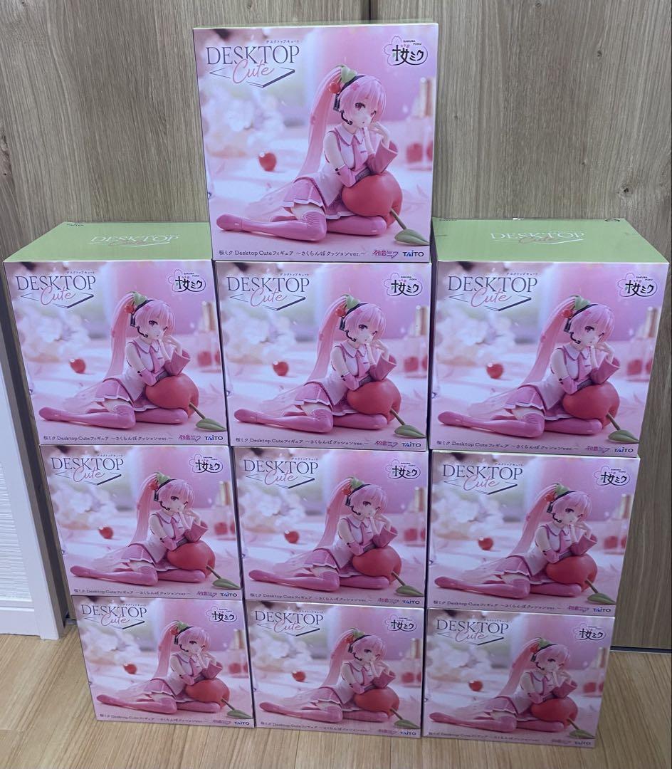 

[USED] Sakura Miku Figure Noodle Stopper Desktop Cute Desktop