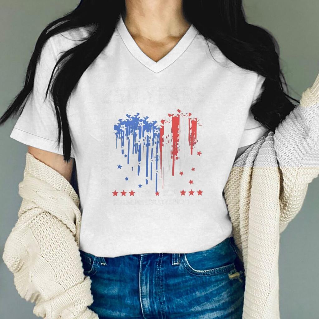 Fourth of July Shirt for Women 250th America Anniversary TShirt USA Flag Heart Design Graphic Tee Top Gift T-shirts